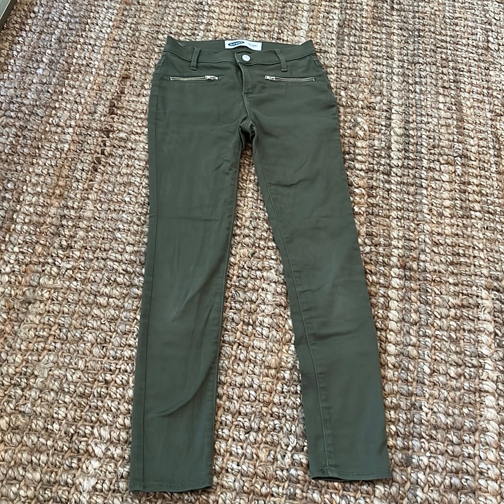 Old Navy jeggings, army green, Girls Size 12, GUC